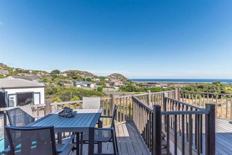 7 Bedroom Property for Sale in San Michel Western Cape